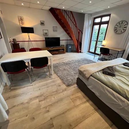 - - Eg - 50 Qm- Bis 4 Schlafplaetze Lejlighed *
