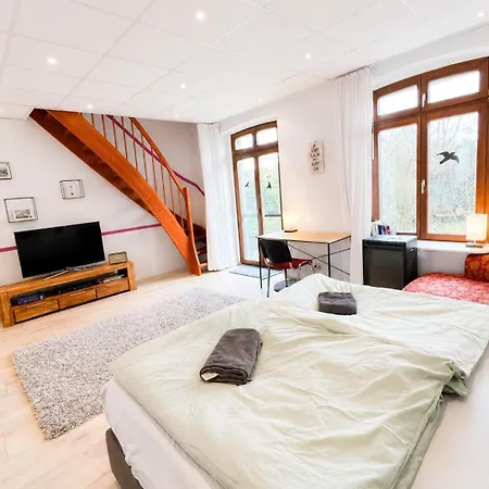- - Eg - 50 Qm- Bis 4 Schlafplaetze Appartement Troisdorf